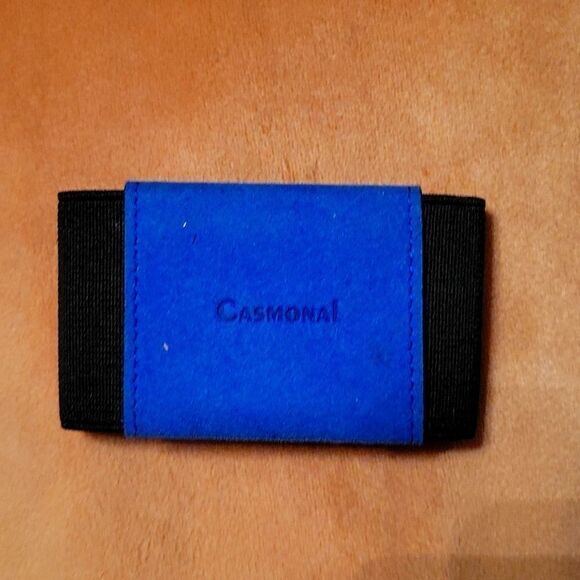 ⚠️⚠️⚠️MINIMALIST WALLET!!  - Picture 1 of 3